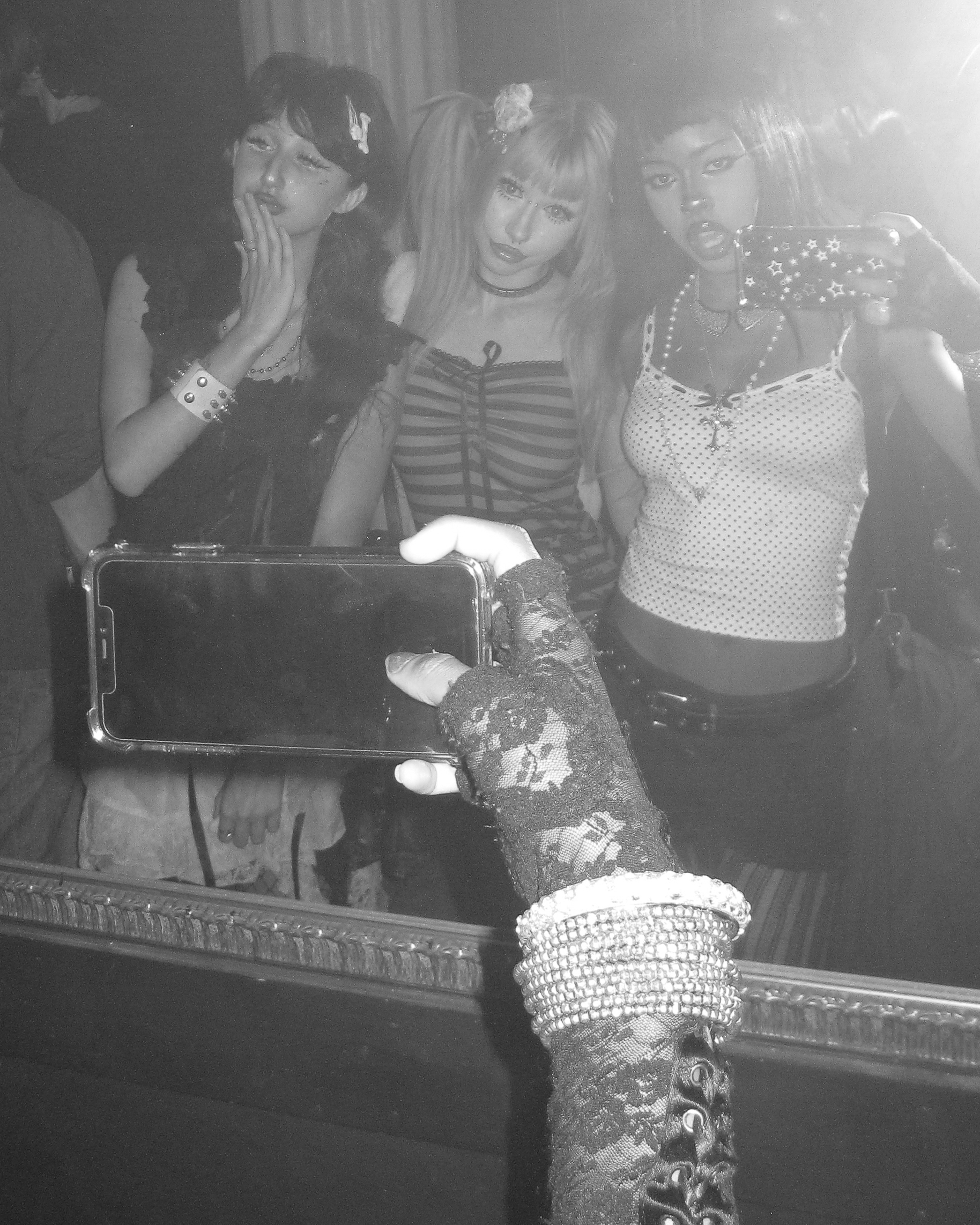 00090POSTPARTYBATCH01.JPG